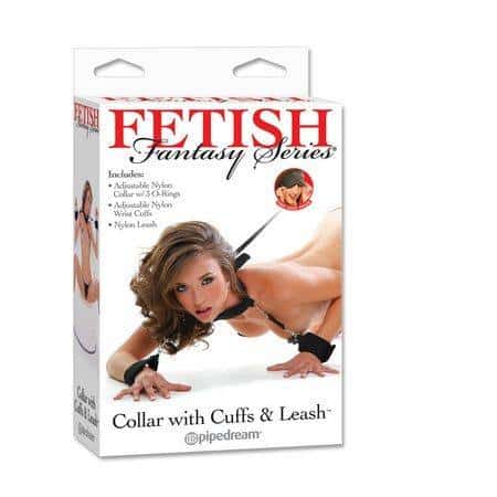 Colar Fetiche com Punhos e Trela Colar Fetiche com Punhos e Trela