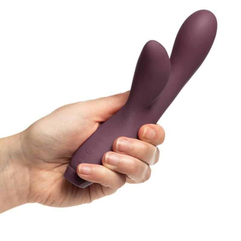 Je Joue - VIBRADOR HERA EM ROXO COM VIBRAÇÕES INTENSAS Je Joue - VIBRADOR HERA EM ROXO COM VIBRAÇÕES INTENSAS