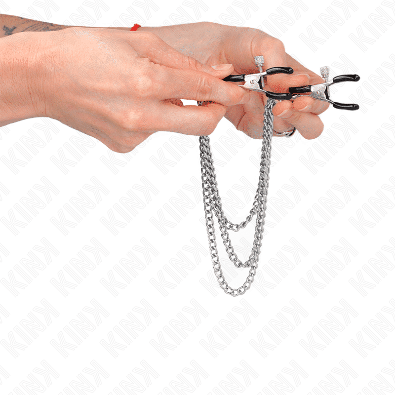 Kink - NIPPLE CLAMPS WITH TRIPLE SILVER CHAINS 20/23/28 CM Kink - NIPPLE CLAMPS WITH TRIPLE SILVER CHAINS 20/23/28 CM