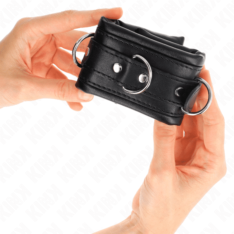 Kink Heavy Duty Wrist Cuffs 20-30cm Kink Heavy Duty Wrist Cuffs 20-30cm