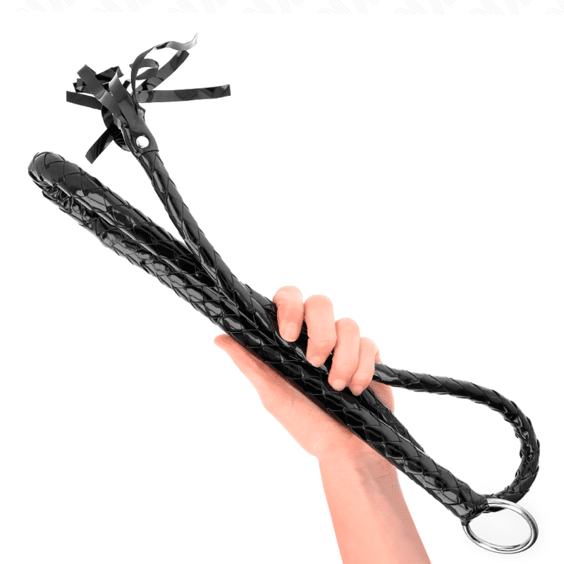 Kink - Shiny Long Handle Whip 138cm Kink - Shiny Long Handle Whip 138cm